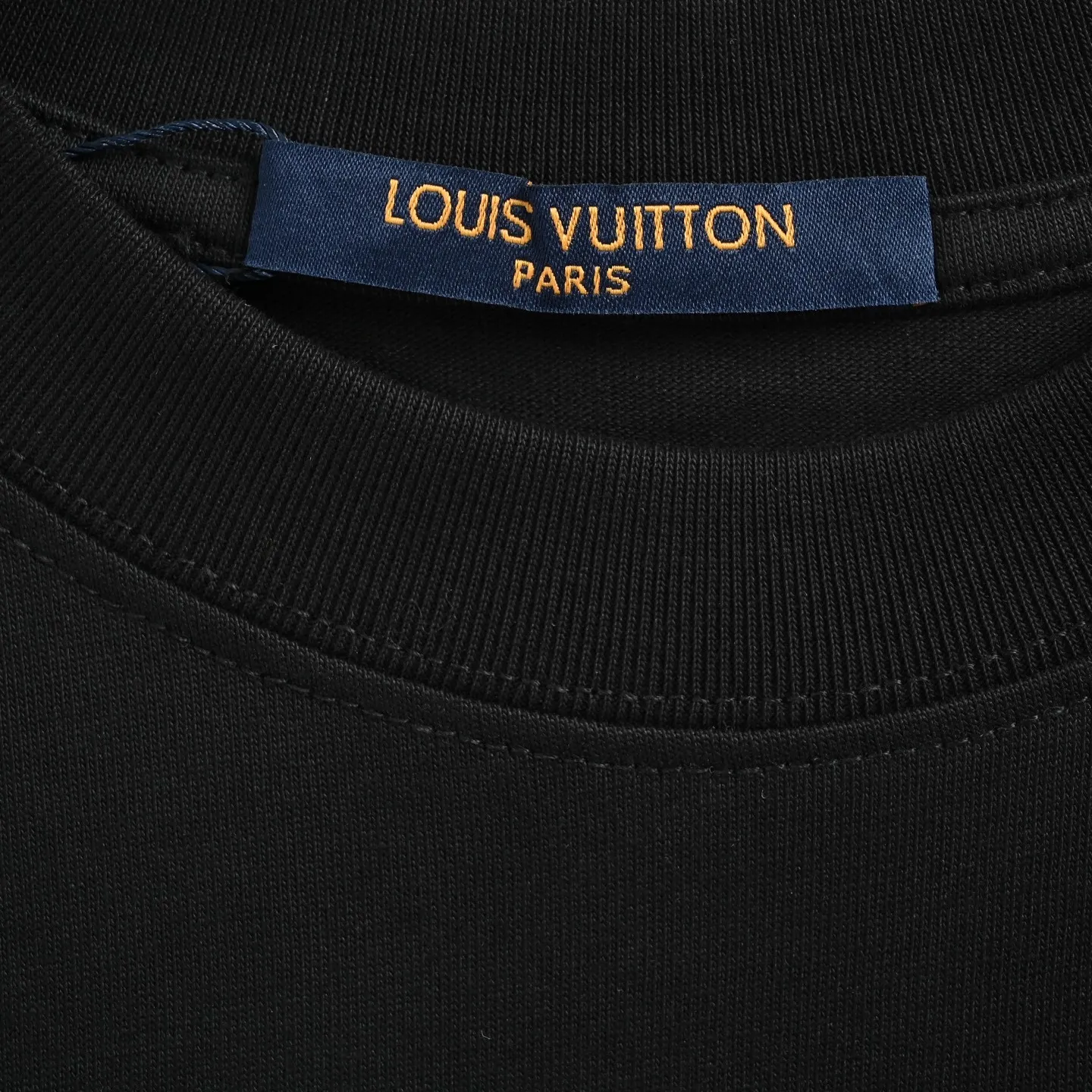 Louis Vuitton/Louis Vuitton chest dark pattern old flower embroidered short sleeves